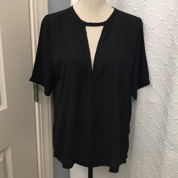 Lulus Tops - NWT Lulus Simply Sophisticated Top